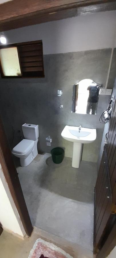 विला Sinharaja Vini *